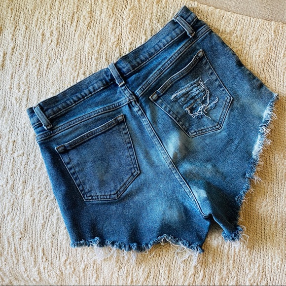 Distressed High Hip Highwaisted Cut Daisy Dukes Shorts - Picture 2 of 10